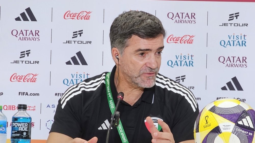 مدرب منتخب الكويت يعرب عن فخره بلاعبيه على ما قدموه في كأس العرب 